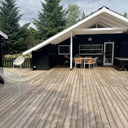 Cozy Summer House *